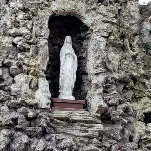 Réplique Grotte N-D de Lourdes